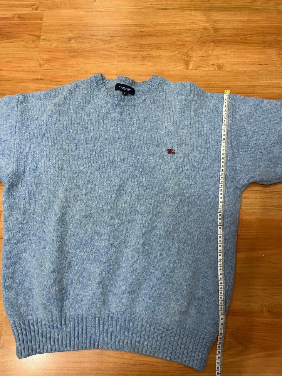 Blusa Burberr London Vintage 100% Lã de Merino Azul com Logo Bordado Tamanho M – photo 7
